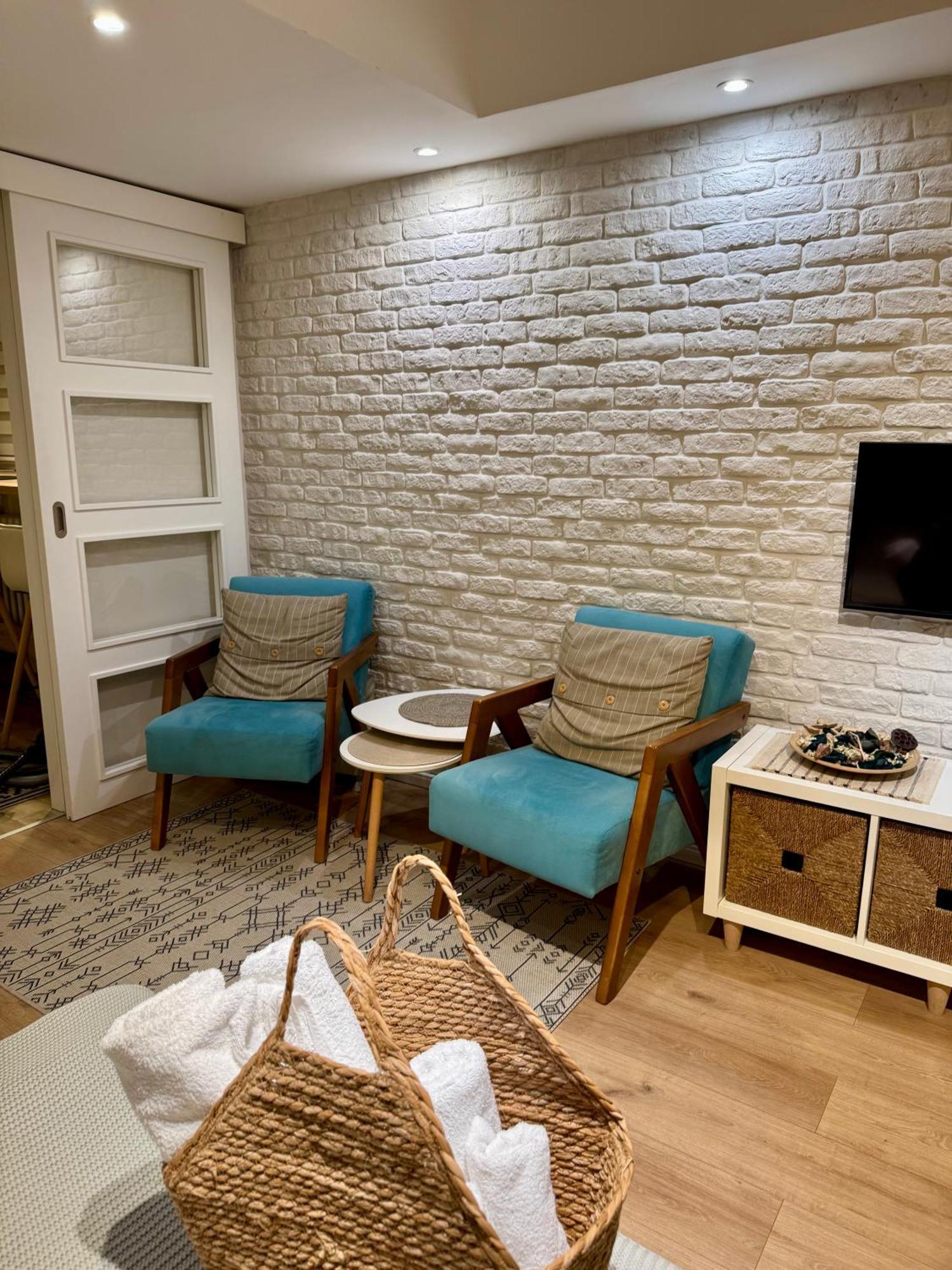 Cozy Haven Apartment Belgrad Exterior foto