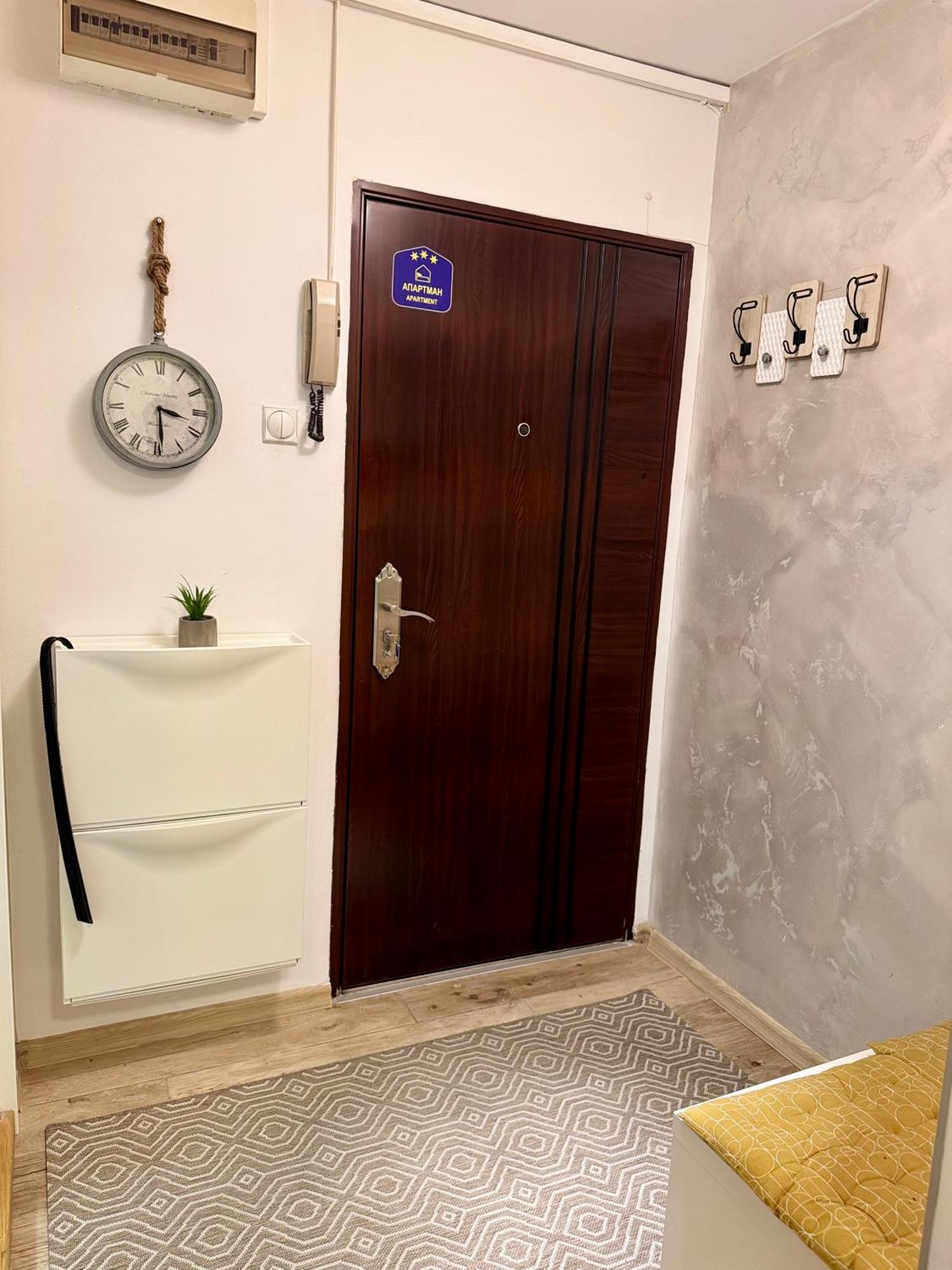 Cozy Haven Apartment Belgrad Exterior foto