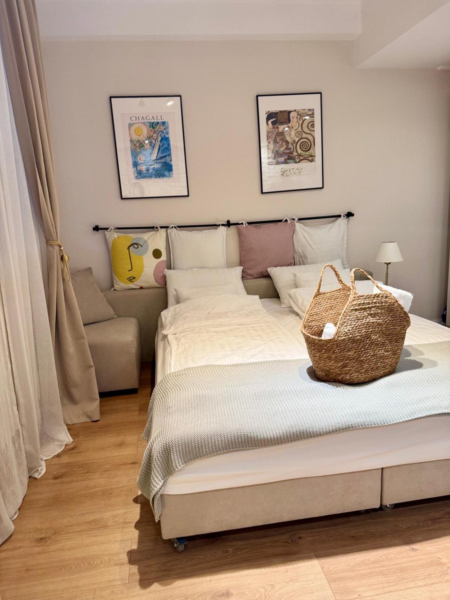 Cozy Haven Apartment Belgrad Exterior foto